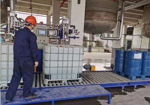 半自動液體灌裝機-QGB-1200L2灌裝線
